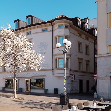 Hotel Greif, A Member Of Design Hotels Bolzano Bagian luar foto